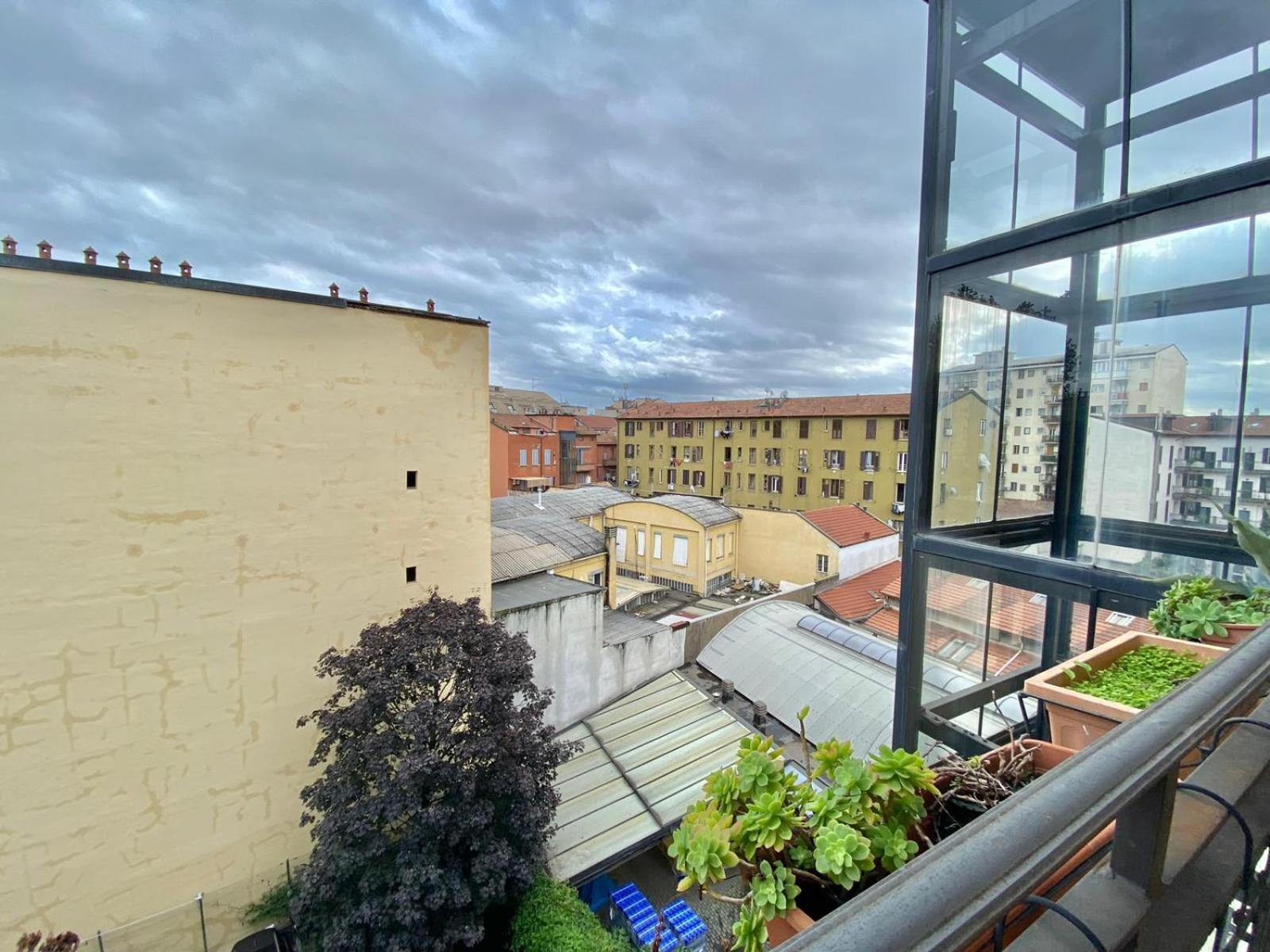 Grazioso Appartamento Nel Cuore Del Tran Tran Di Milano, Perfetto Per Amici E Famiglie, Vicino A Metropolitana Esterno foto
